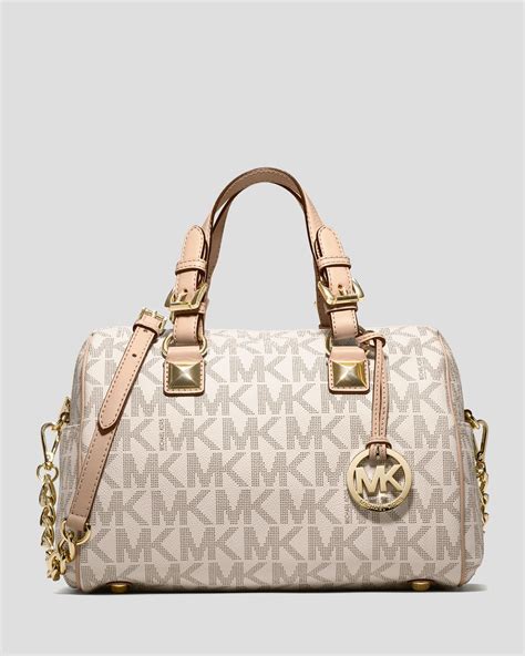 michael kors tasche grayson vanilla|Michael Kors grayson signature satchel.